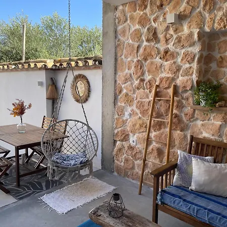 Dharmia Holiday home *
