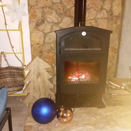Dharmia Holiday home Almodovar del Rio