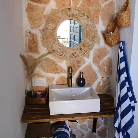 Ferienhaus Dharmia *