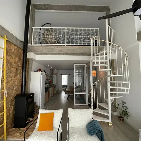 Dharmia Holiday home Almodovar del Rio